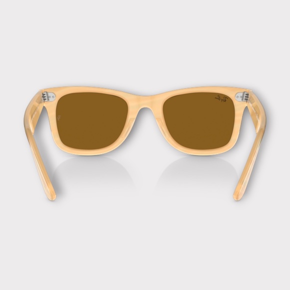 Ray Ban Change Collection Original Wayfarer Change Sunglasses. RB2140 140833 main image 6